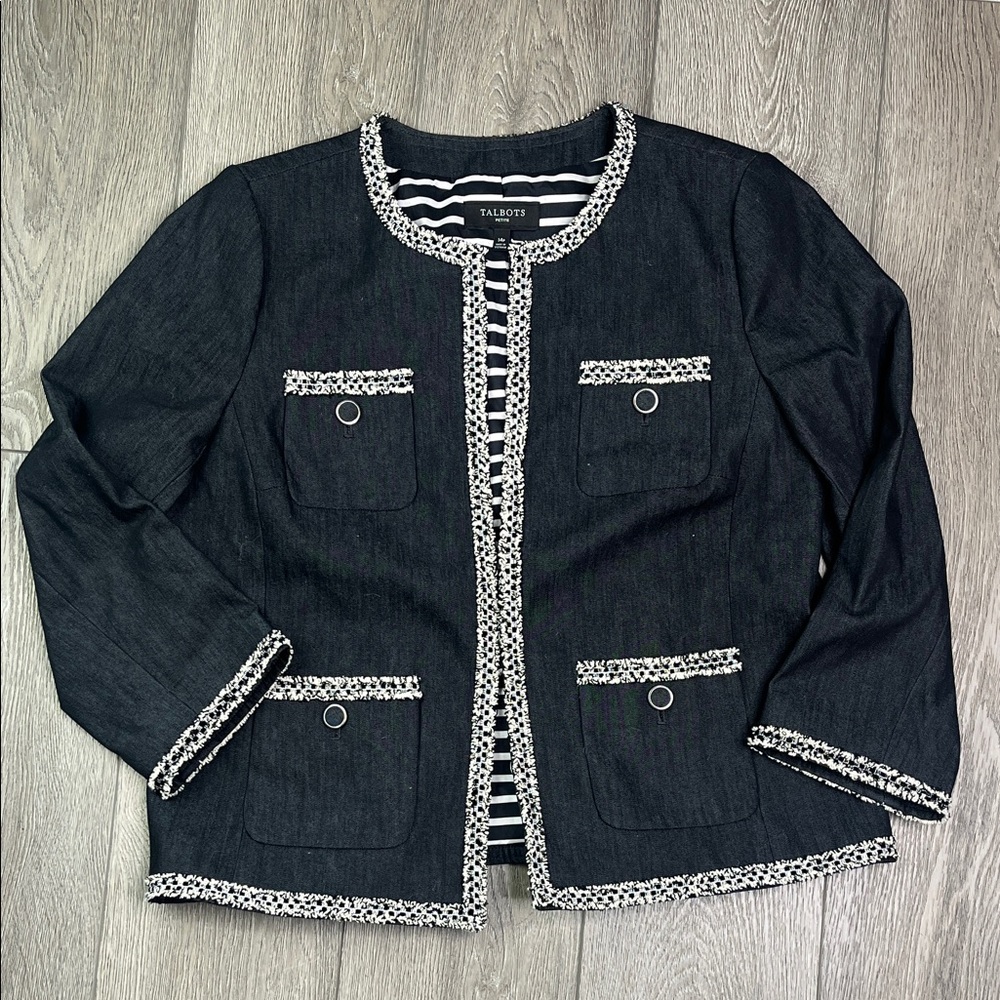 Talbotsโ Black Blazer with White tweeds Accents size 14P